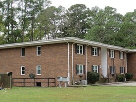 1608 Fayette Ave in Fayetteville, NC - Building Photo