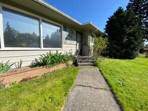 3028 Lynn St in Bellingham, WA - Building Photo - Building Photo