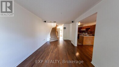 4347 Sunwood Crescent in Ottawa, ON - Building Photo - Building Photo