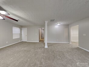 6090 Flagstaf Walk in Mcdonough, GA - Building Photo - Building Photo