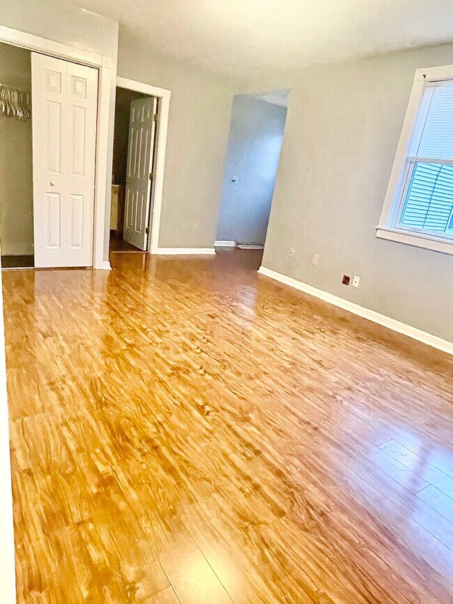 34 Ash St Apartments and Nearby Spencer Apartments For Rent Spencer, MA