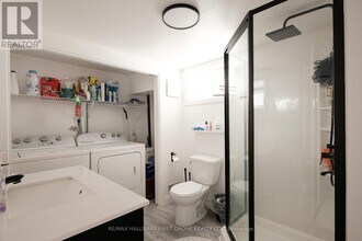 1443 Westbrook Dr in Peterborough, ON - Building Photo - Building Photo
