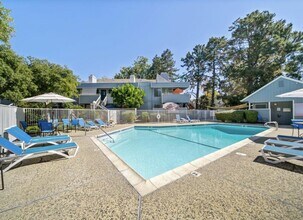 906 La Barbera Dr in San Jose, CA - Building Photo - Building Photo