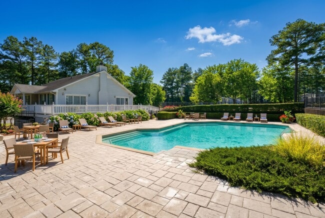 803 Chase Ridge Dr