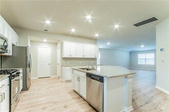 172 Arrowhead Vine St in Leander, TX - Building Photo - Building Photo