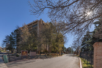 Hampden East Condos in Denver, CO - Building Photo - Building Photo