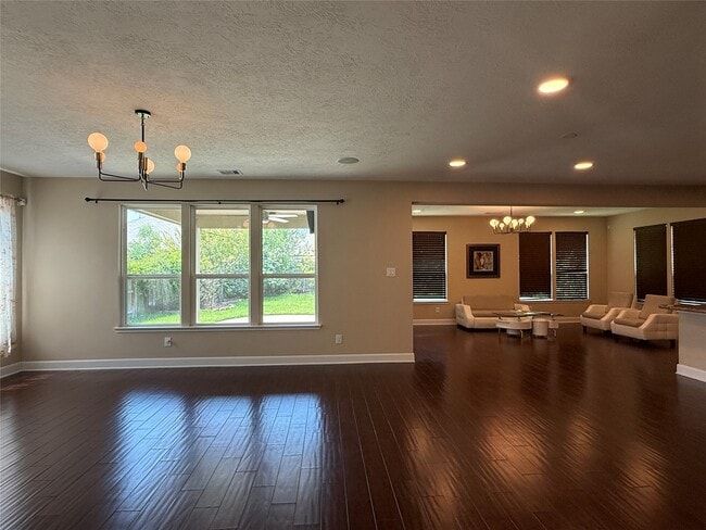 4911 Lattimore Creek Dr in Houston, TX - Building Photo - Building Photo
