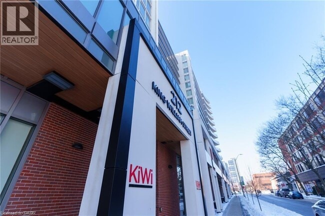 property at 212 King William St