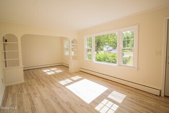 4 Weiser St in Glenmont, NY - Building Photo - Building Photo