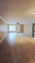 555 Northlake Blvd in Altamonte Springs, FL - Building Photo - Building Photo