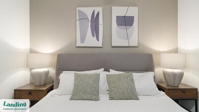 1950 Winrock Blvd, Unit 1211 in Houston, TX - Building Photo - Building Photo