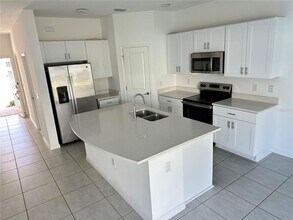 2946 Canary Ave in Davenport, FL - Building Photo - Building Photo