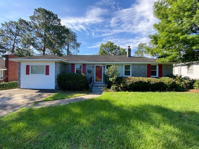 property at 915 E Ave