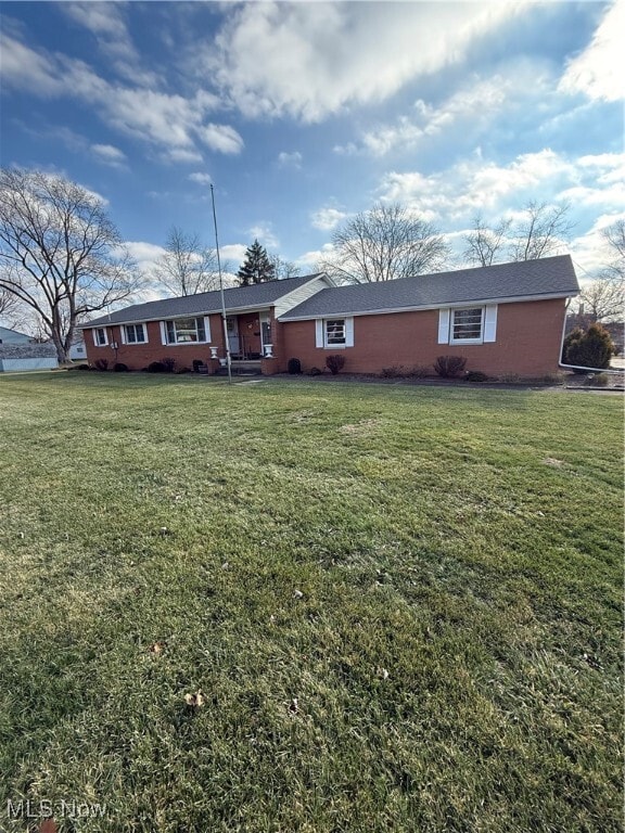 property at 964 Country Club Dr