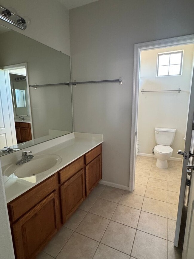 13518 W Cypress St in Goodyear, AZ - Building Photo - Building Photo