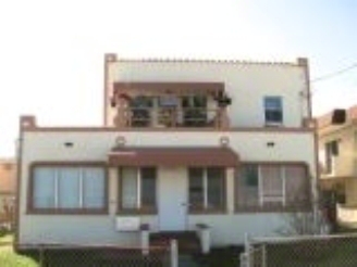 2126 NW Flagler Ter in Miami, FL - Foto de edificio
