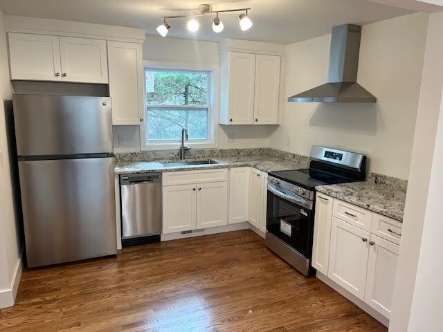 2715 Greenville Hwy in Flat Rock, NC - Building Photo - Building Photo