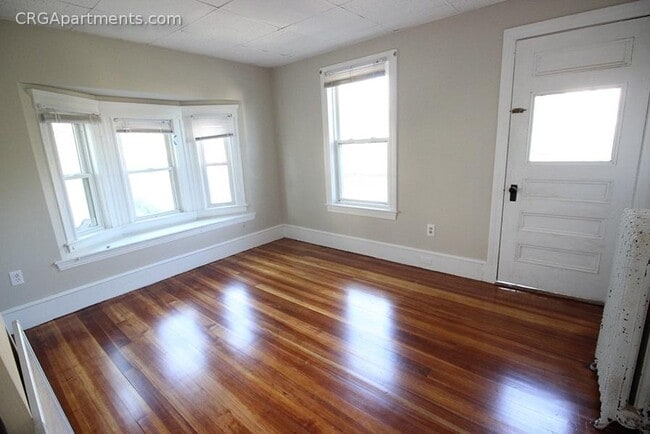 14 Dow St, Unit 2M in Somerville, MA - Building Photo - Building Photo