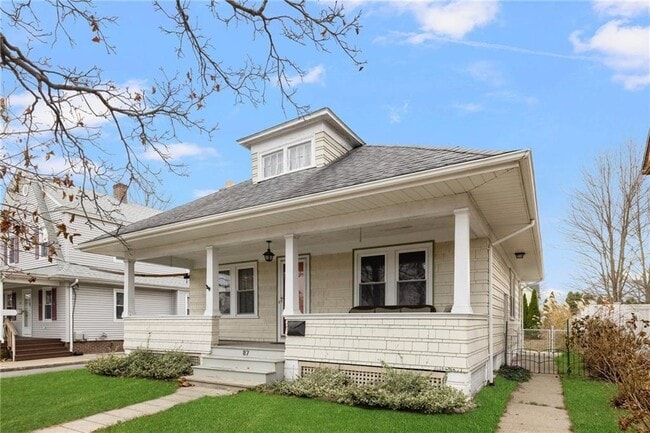 property at 87 Grosvenor Ave