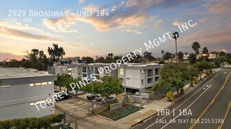 2929 Broadway in San Diego, CA - Building Photo