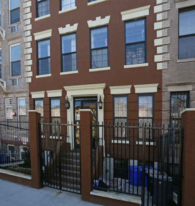 872 Jefferson Ave in Brooklyn, NY - Building Photo - Building Photo