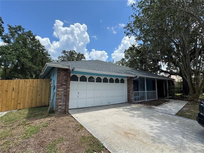 3818 Hanover Hill Dr in Valrico, FL - Building Photo - Building Photo