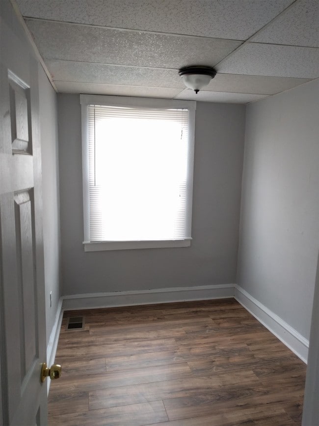 6005 N Woodstock St in Philadelphia, PA - Building Photo - Building Photo
