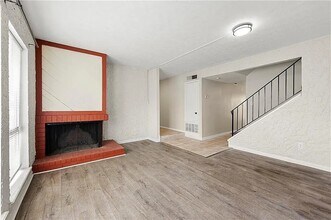 3184 Nectarine Cir in Decatur, GA - Building Photo - Building Photo