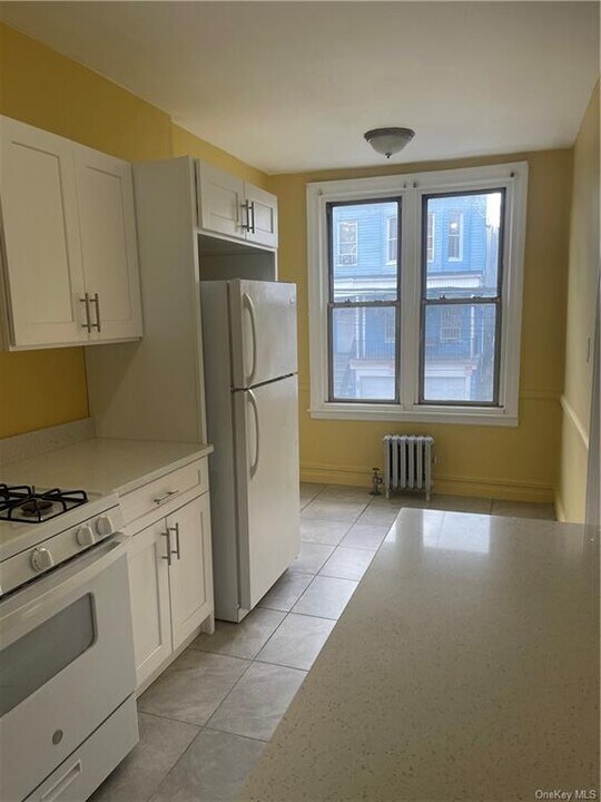 1366 Clay Ave in Bronx, NY - Building Photo