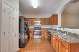1068 Ashmore Dr in Nashville, TN - Building Photo - Building Photo
