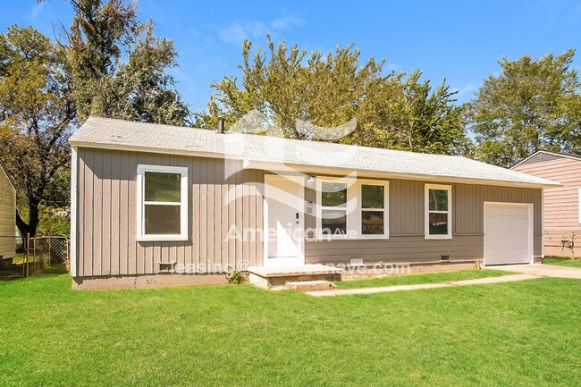 property at 4204 N Frankfort Ave