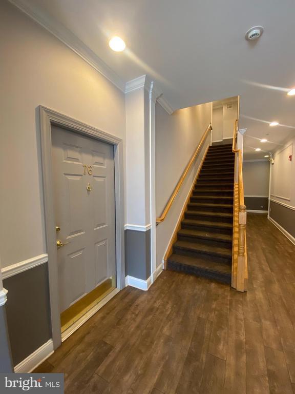 76 Kyle Way in Ewing Township, NJ - Building Photo - Building Photo