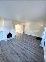 1030 SE 184th Ave in Portland, OR - Building Photo - Building Photo