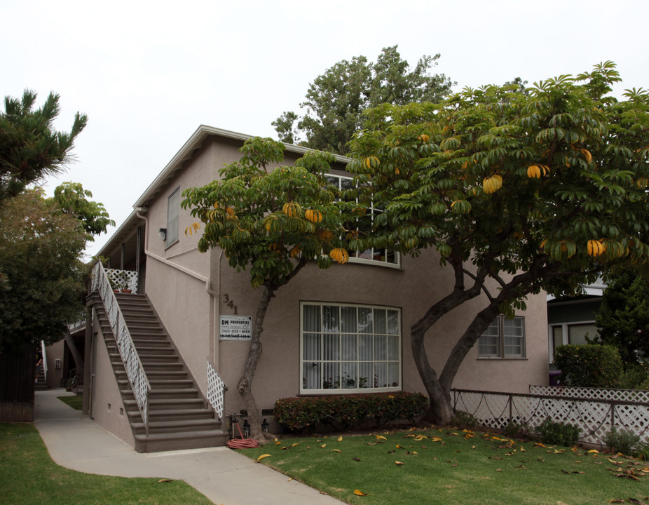 341 Molino Ave in Long Beach, CA - Building Photo