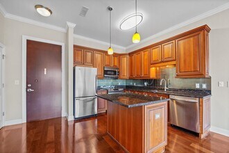 20 Ave At Port Imperial in West New York, NJ - Building Photo - Building Photo