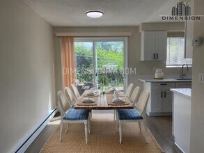 1601 N. LaVenture Rd in Mount Vernon, WA - Foto de edificio - Interior Photo