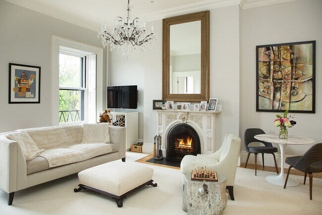 property at 2 Arlington St