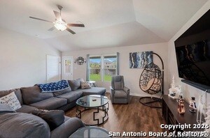 1625 Pitcher Bnd in San Antonio, TX - Building Photo - Building Photo