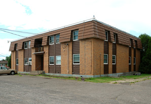 2820 John Ave Apartments