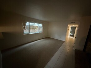 2824 I St in Sacramento, CA - Building Photo - Building Photo