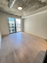 62 NW 26th St, Unit A3C in Miami, FL - Building Photo - Building Photo