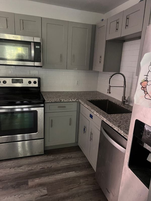 4934 Burma Rd in Houston, TX - Building Photo - Building Photo