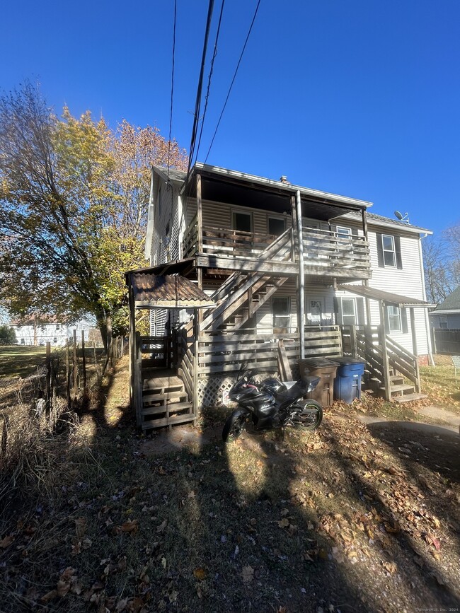 58 Spring St in Vernon, CT - Building Photo - Building Photo