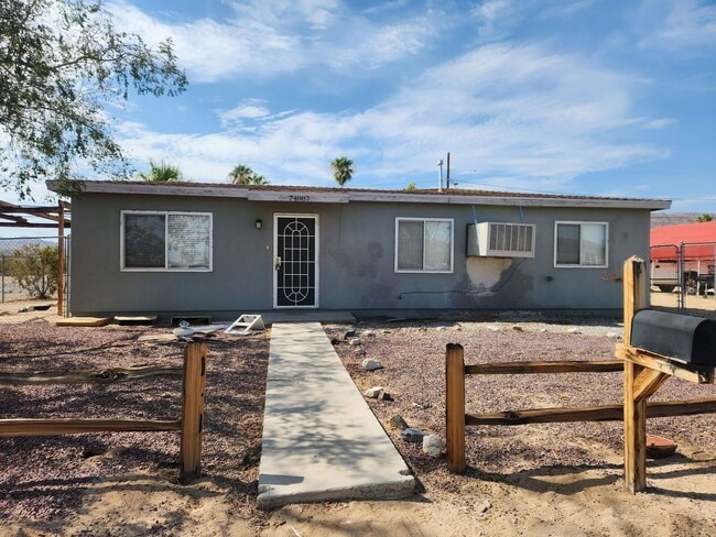 property at 74087 Casita Dr