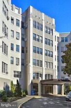 2737 Devonshire Pl NW in Washington, DC - Building Photo - Building Photo