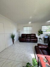 3901 SW 78th Ct in Miami, FL - Building Photo - Building Photo
