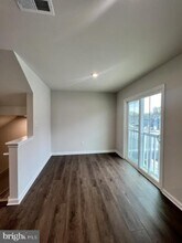 31 Fieldcrest Aly Aly in Gloucester Township, NJ - Building Photo - Building Photo