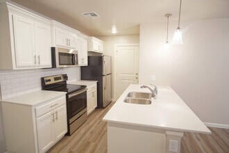 4310 NE 119th St in Oklahoma City, OK - Building Photo - Building Photo