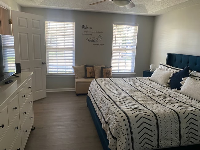 5870 Timbertop Ln in Charlotte, NC - Building Photo - Building Photo