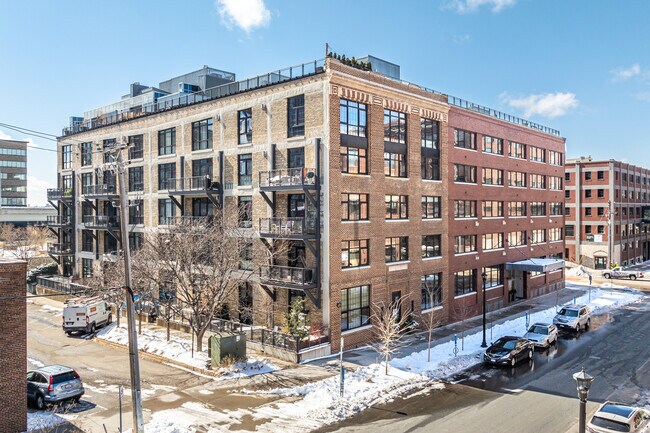 Bookmen Lofts